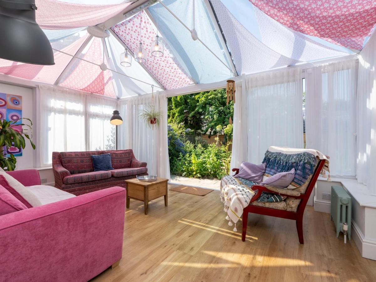 Pass The Keys Spacious Family Home With Parking Bath Exteriör bild